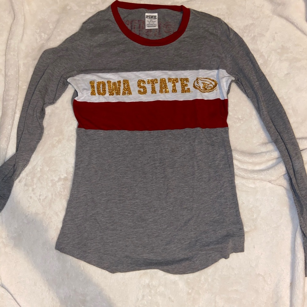 Iowa State University long sleeve tee🐽